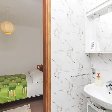 Euduard Apartment *
