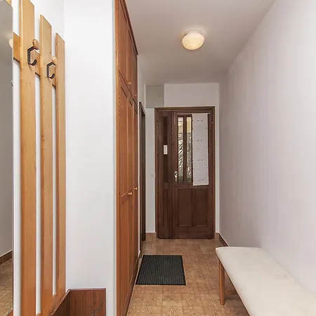 Apartment Euduard Pula